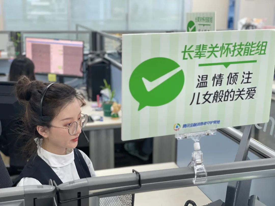 一毛一十万个赞QQ（一毛10万赞网站）