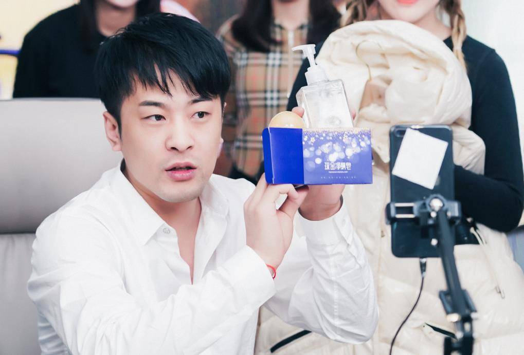 ks低价粉丝_粉丝价是什么意思