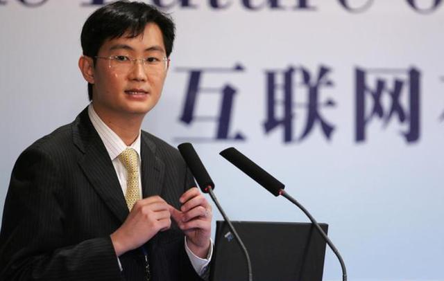 0.1元刷10万名片赞的简单介绍